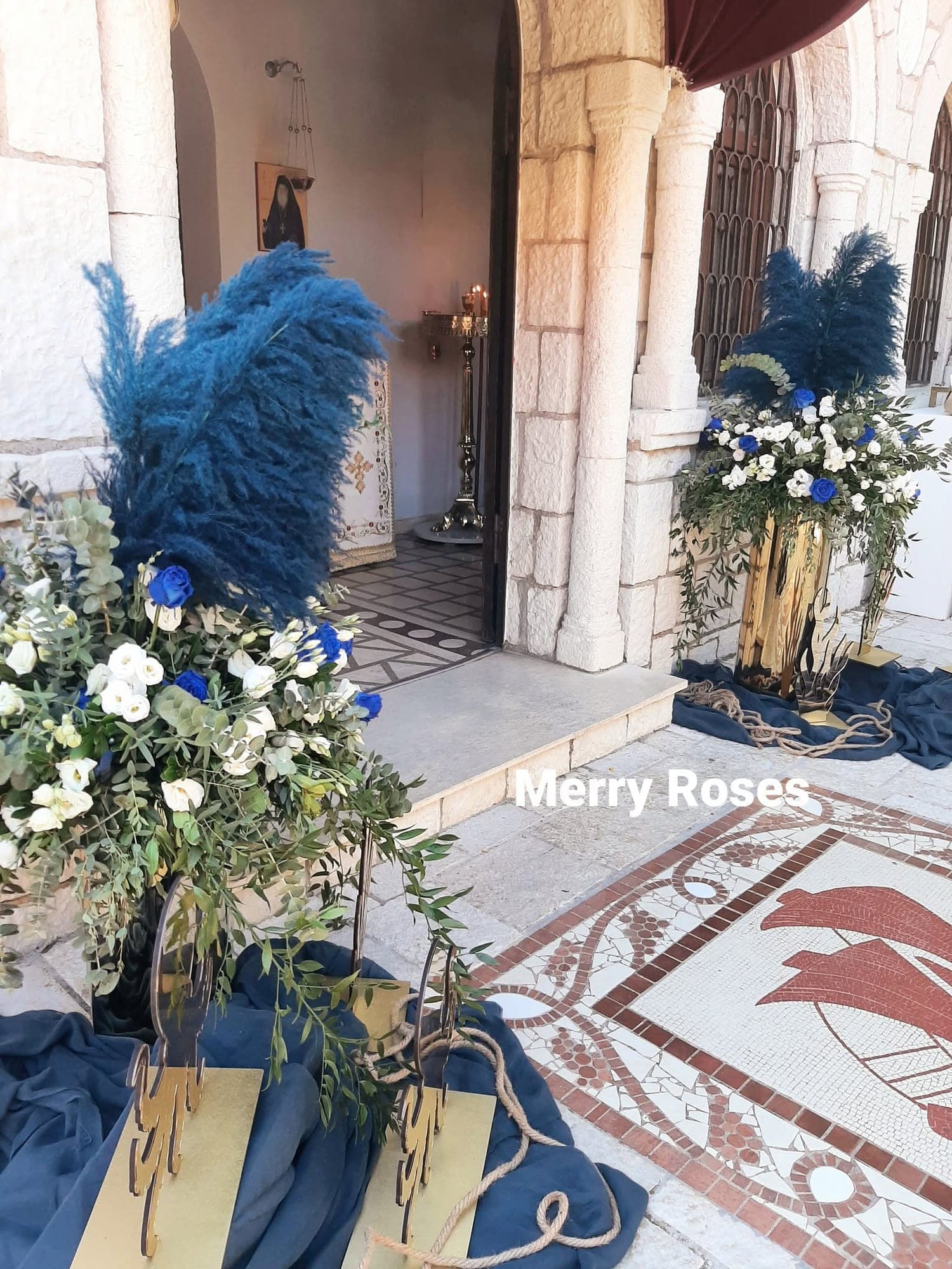 Ένα χταπόδι σε navy και χρυσό · ο Ευθύμιος — 2